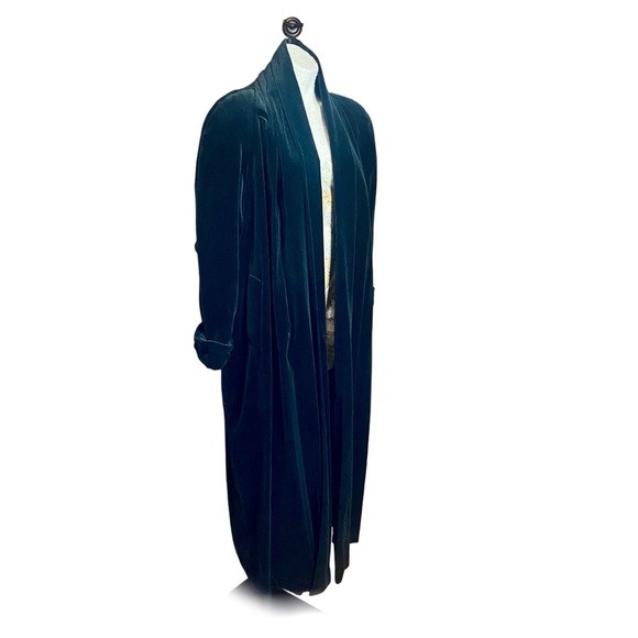 Vintage 80s JS Collections Black Velvet Long Opera Coat Jacket Duster Sz Small - Picture 3 of 9